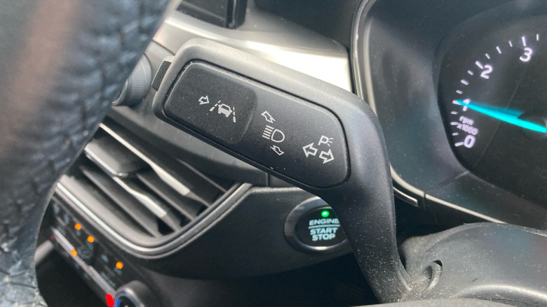 Ford Focus 1.0 EcoBoost 125 Titanium 5dr Petrol Hatchback